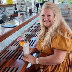 Meet your Posher, Cindy